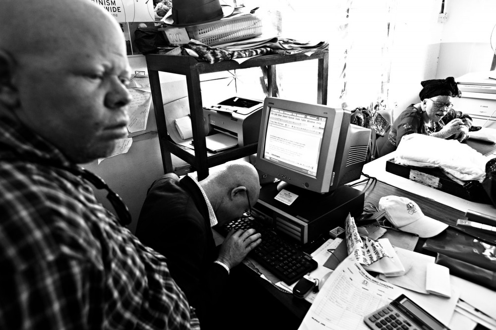 Art and Documentary Photography - Loading FVO-Albino-Killing-Tanzania-20.jpg