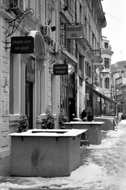 Art and Documentary Photography - Loading # 21 kodak t-max 400 011.jpg