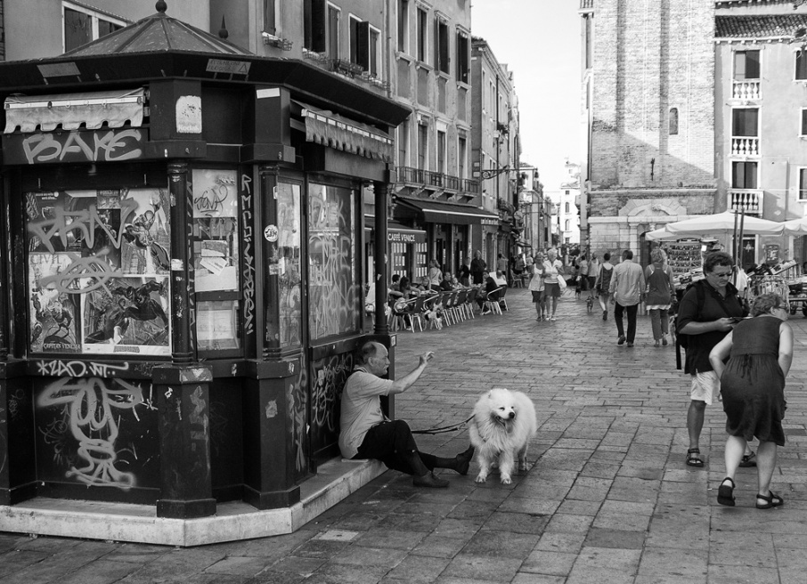 Art and Documentary Photography - Loading DSC09613.jpg
