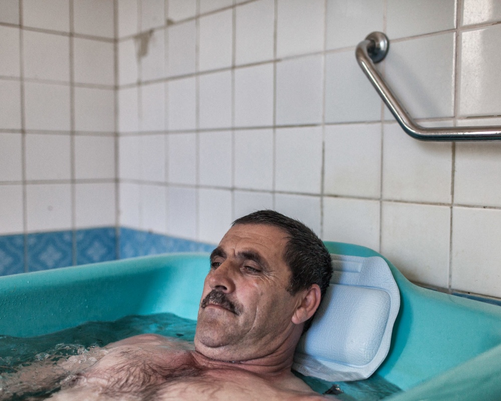 Art and Documentary Photography - Loading EMJ__003.jpg